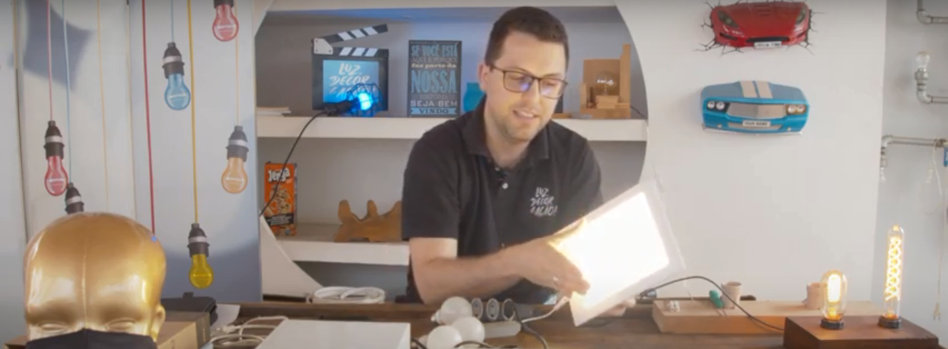 Painel de LED de Embutir - Aceso