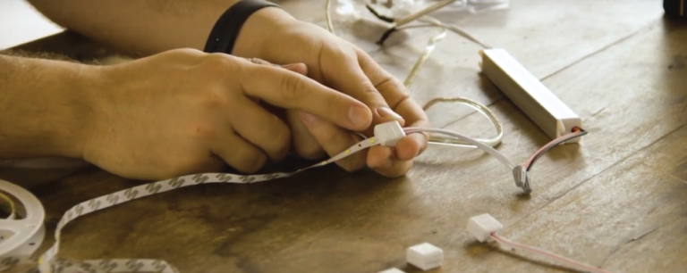 Conector para fita de LED