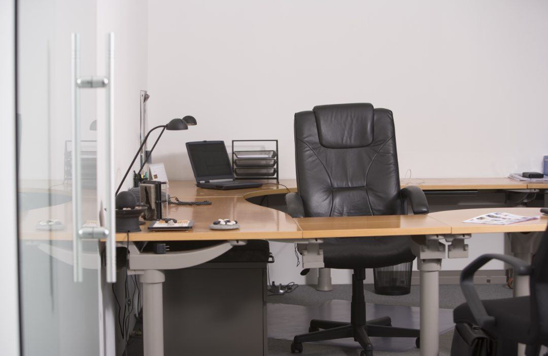 A iluminação ideal para escritórios