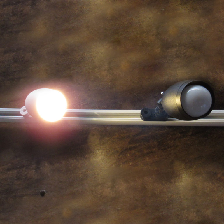 Trilho com circuitos independentes