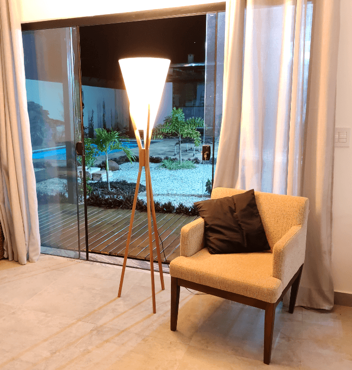 Luminária de Piso - Fonte Capital Decor