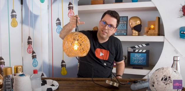 Demonstração com a Lâmpada Acesa