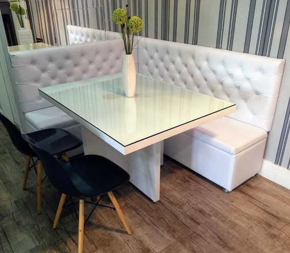 Canto alemão com puffs